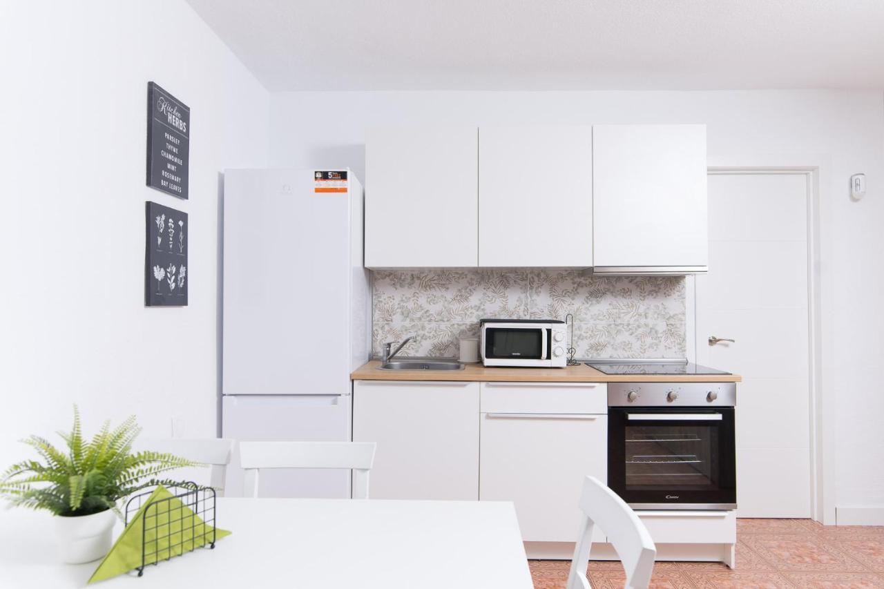 Sea View, Newly Renovated, 2 Bedrooms Apartment In Costa Adeje Exteriér fotografie