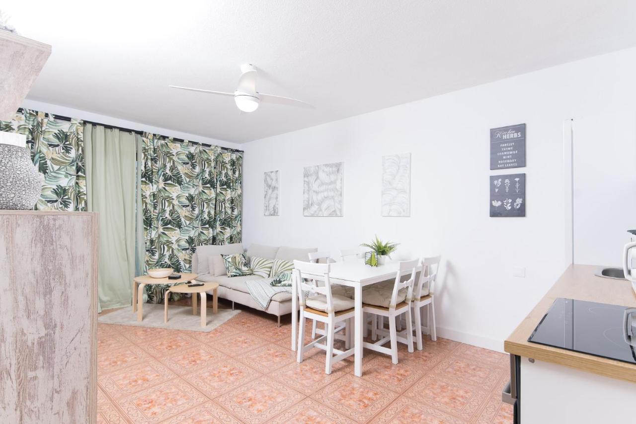 Sea View, Newly Renovated, 2 Bedrooms Apartment In Costa Adeje Exteriér fotografie